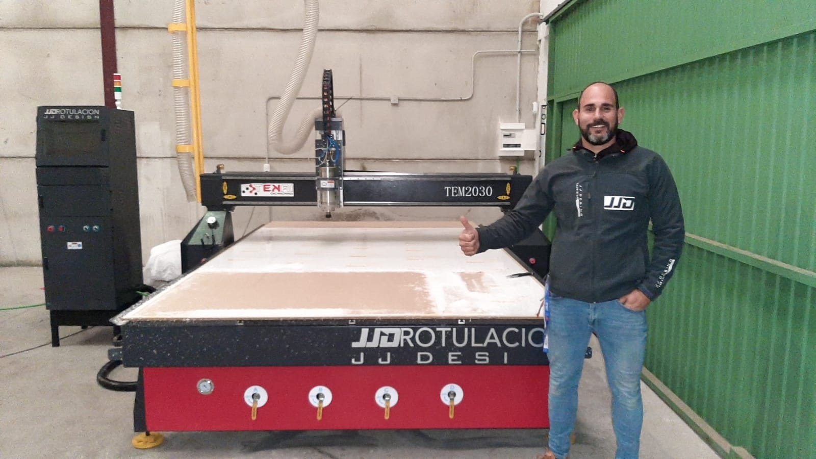 The feedback from 4 years 3 axis cnc woodwokring router 2030 Spain customer.